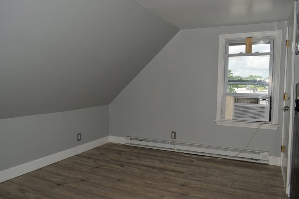 3 Cottage St unit 3, Westborough, MA 01581 - photo 1