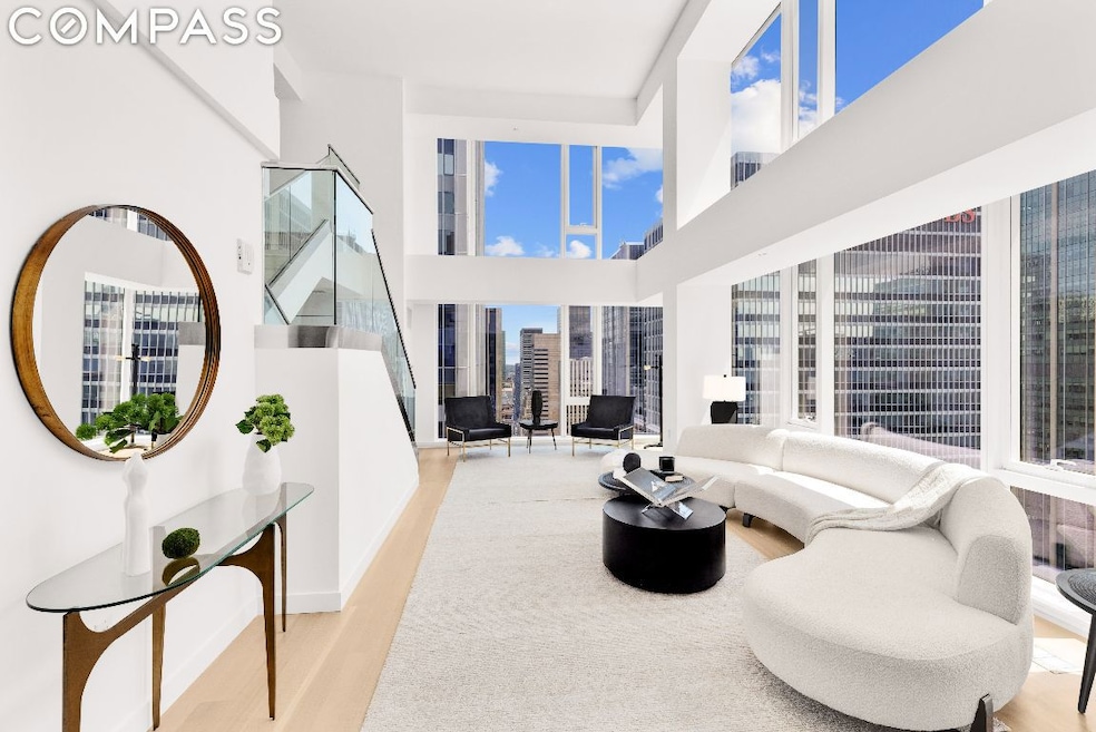 Sold $4,700,000 • Co-Listing Agent