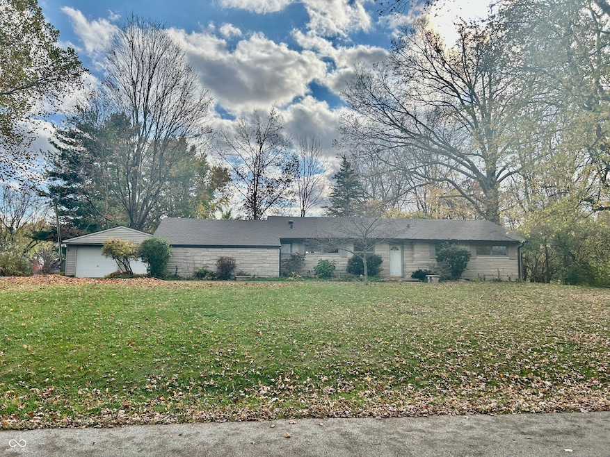 1015 E Adams Dr, Franklin, IN 46131 - photo 1