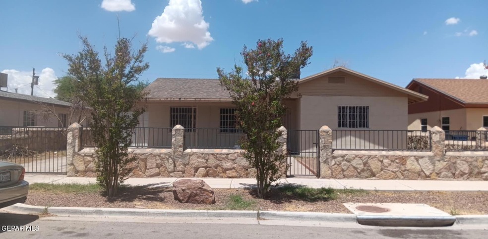 8117 Valley View Dr, El Paso, TX 79907 - photo 1