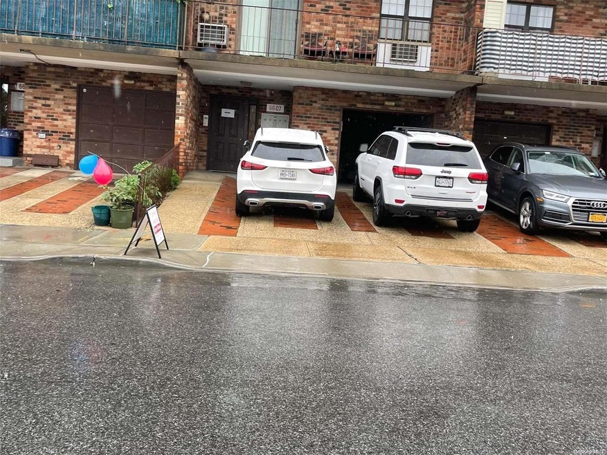 6607 242nd St unit 13A, Douglaston, NY 11362 - photo 1