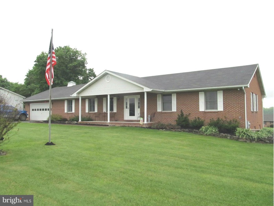 4839 Bushey Rd, Sykesville, MD 21784 - photo 1