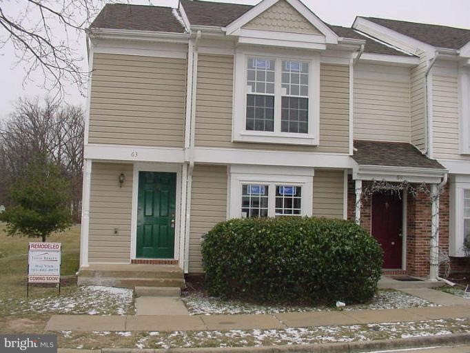 63 Sudbury Square, Sterling, VA 20164 - photo 1