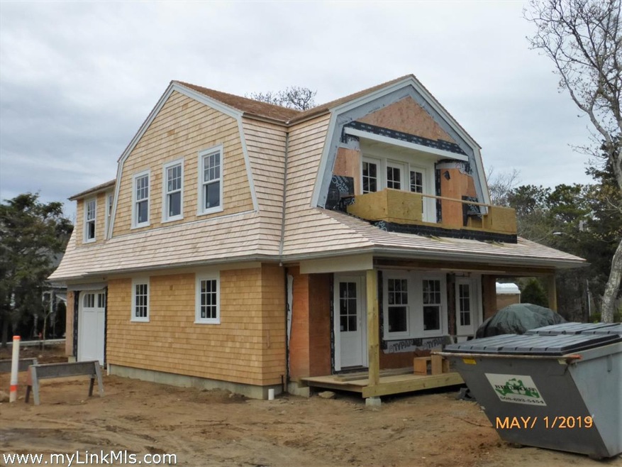 24 Harrison Ave, Vineyard Haven, MA 02568 - photo 1