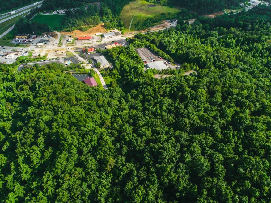 600 Summit Dr, Corbin, KY 40701 - photo 1