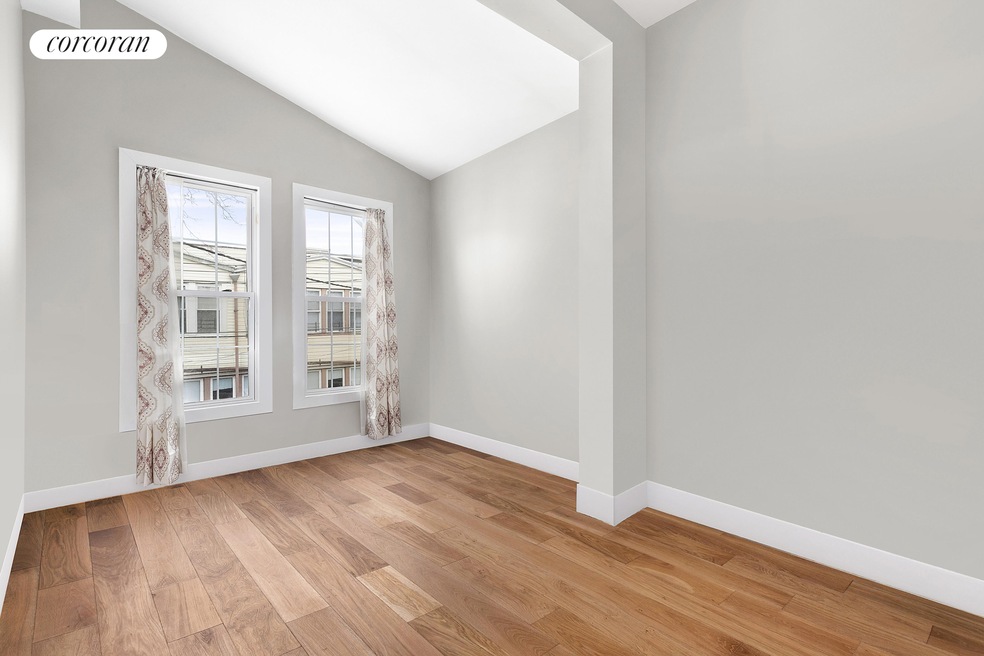 8 Cypress Ct unit 2, Brooklyn, NY 11208 - photo 1