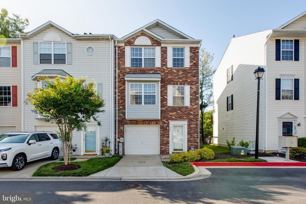 8875 Goose Landing Cir, Columbia, MD 21045 - photo 1