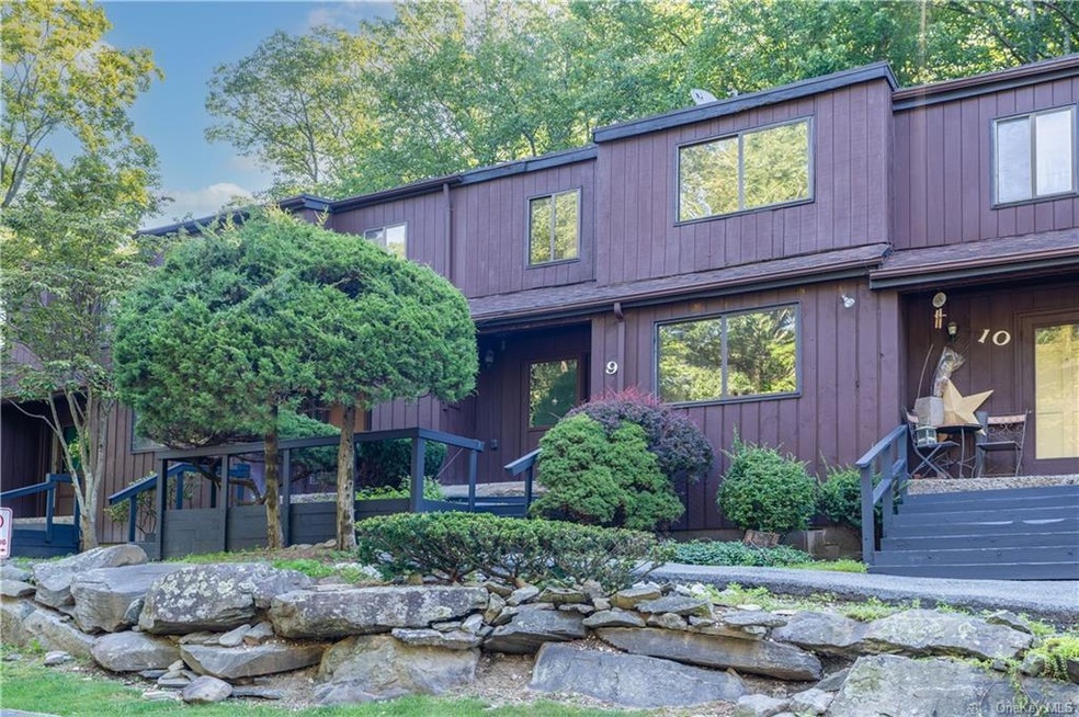 9 Redwood Dr, Highland Mills, NY 10930 - photo 1