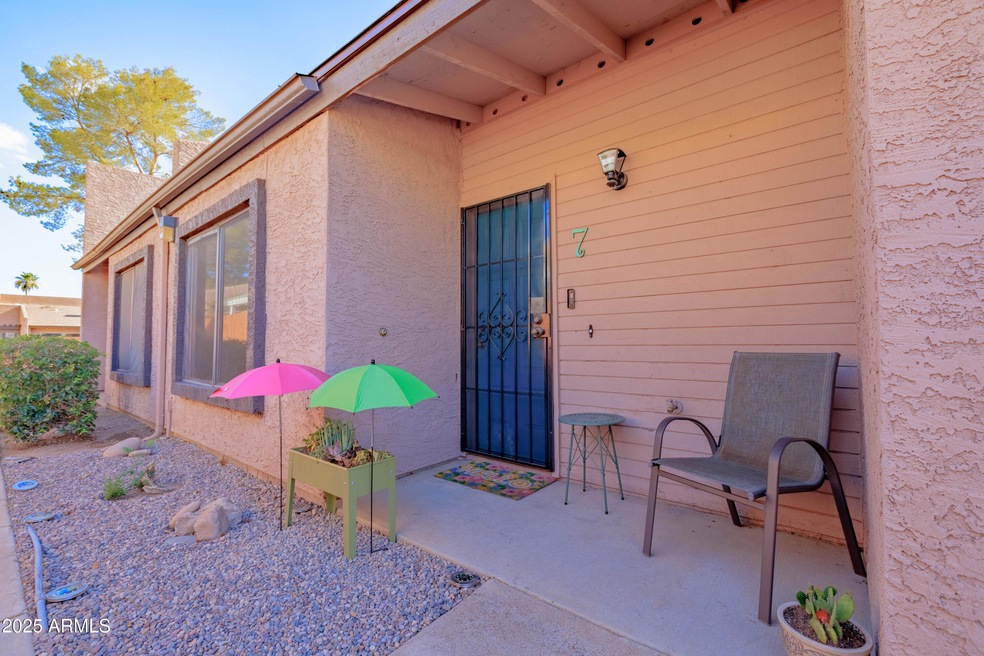 629 N Mesa Dr unit 7, Mesa, AZ 85201 - photo 1