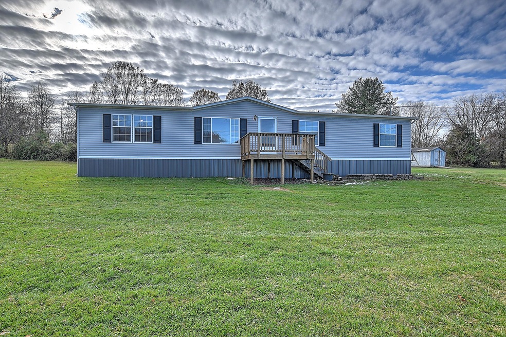 185 Woodlyn Rd, Johnson City, TN 37601 - photo 1