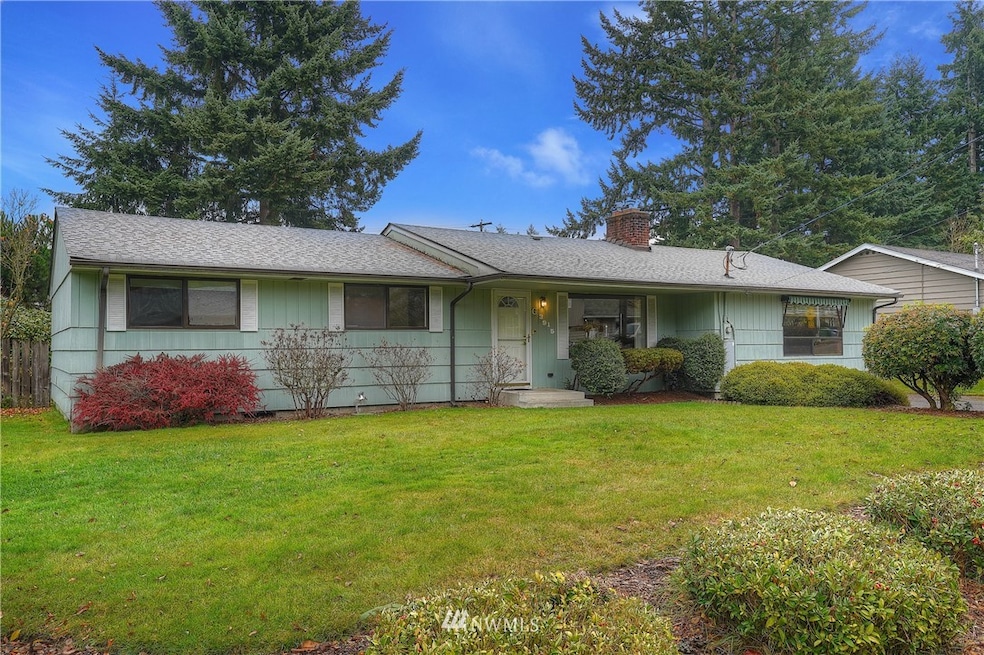 3915 Chestnut Dr W, University Place, WA 98466 - photo 1