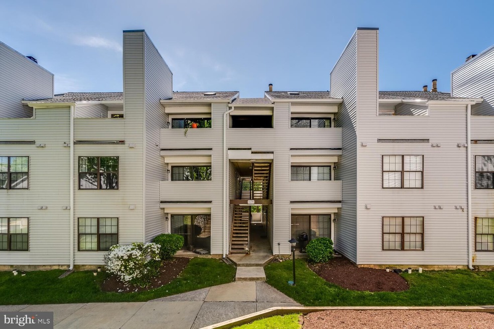 1639 Carriage House Terrace unit G, Silver Spring, MD 20904 - photo 1