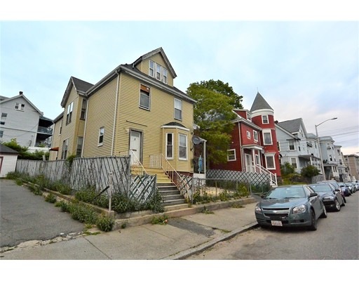 33 Rogers Ave, Lynn, MA 01902 - photo 1