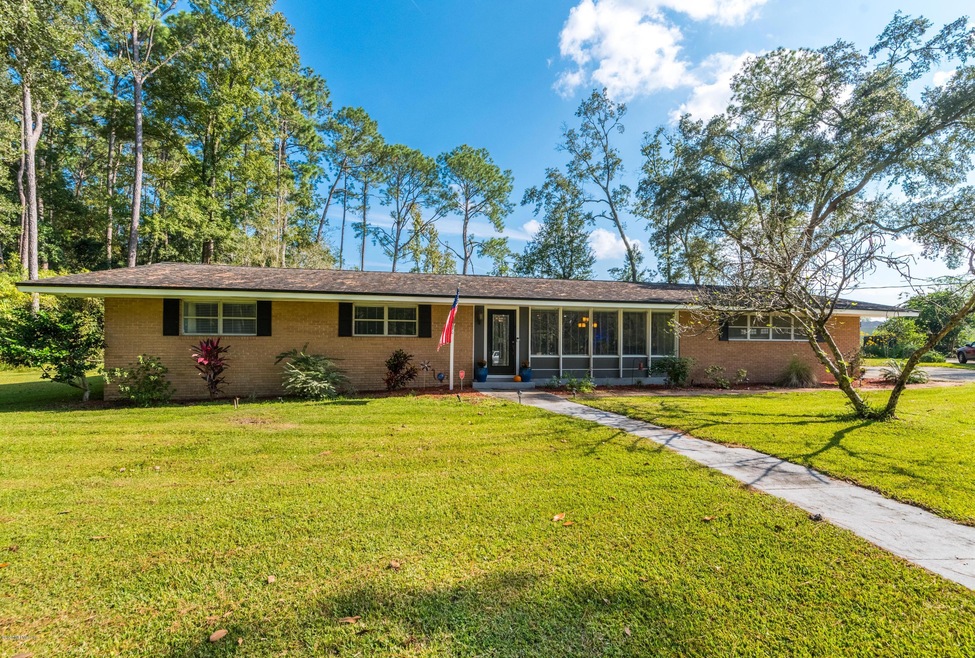 2865 Synhoff Dr S, Jacksonville, FL 32216 - photo 1