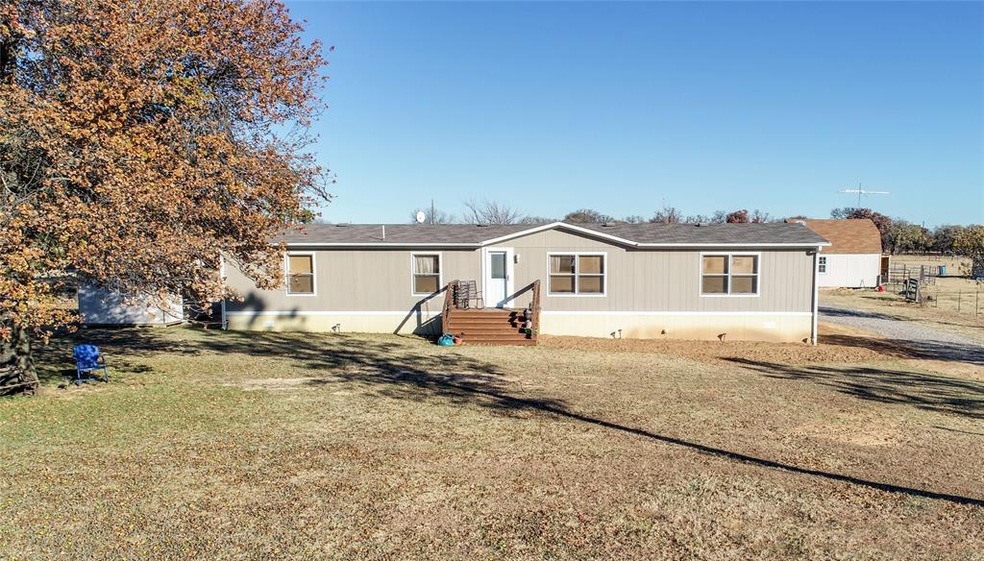 235 E Poe Prairie Rd, Millsap, TX 76066 - photo 1