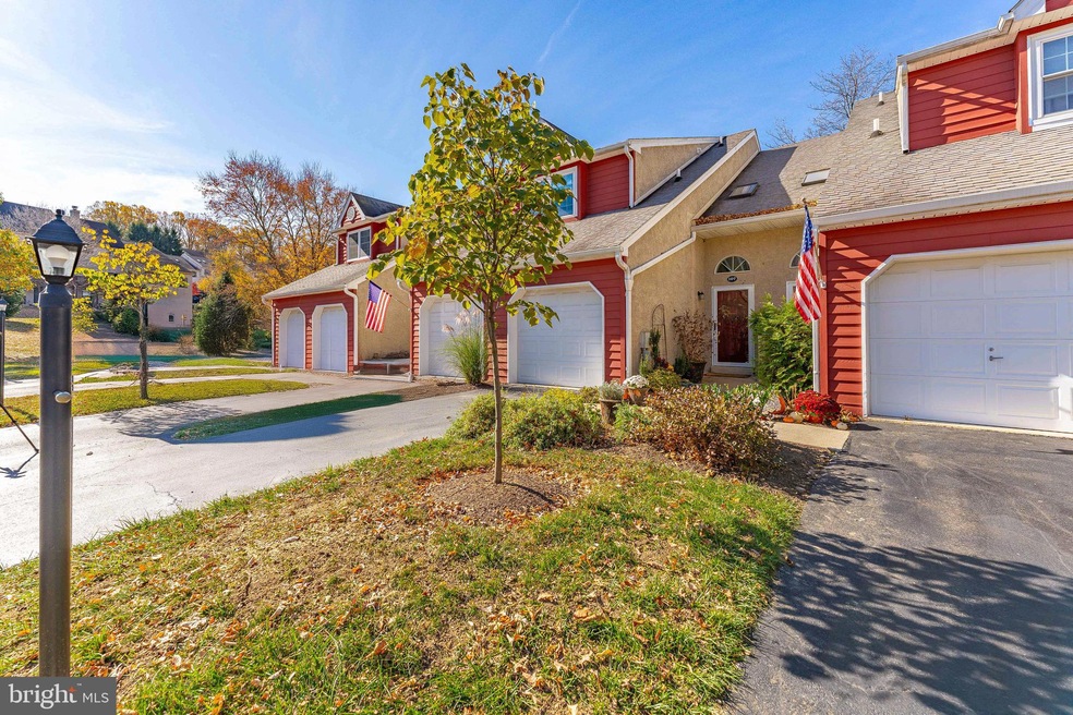 107 Fairfield Ct unit 107, West Chester, PA 19382 - photo 1