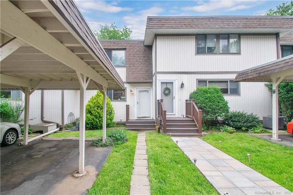 Welcome to 8 Pebblestone Drive!