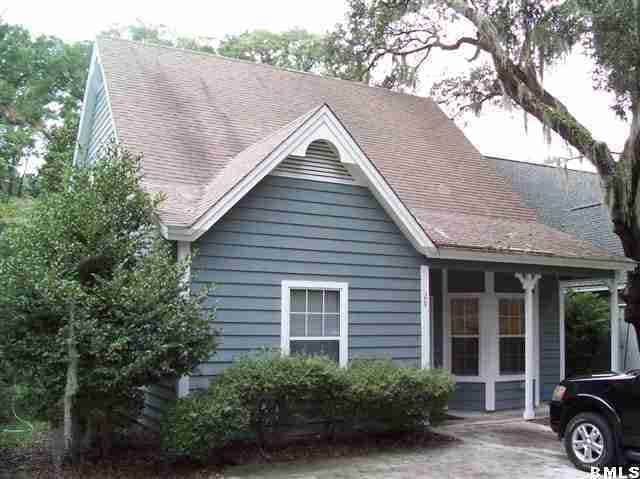 29 Shipwright Cir, Port Royal, SC 29935 - photo 1