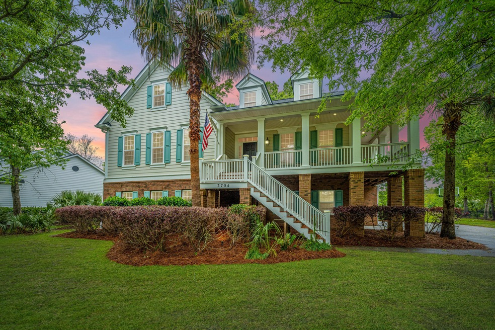 2704FountainheadWay01