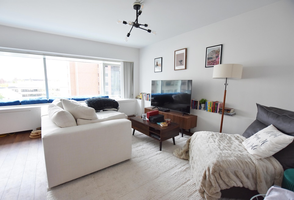 Tower Plaza unit 5C, Ann Arbor, MI 48104 - photo 1