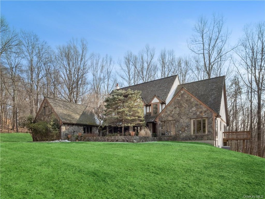 61 Oak St, Cold Spring, NY 10516 - photo 1