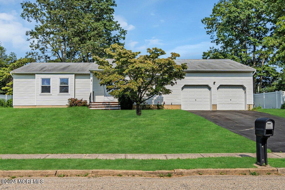 55 Pelican Dr, Bayville, NJ 08721 - photo 1