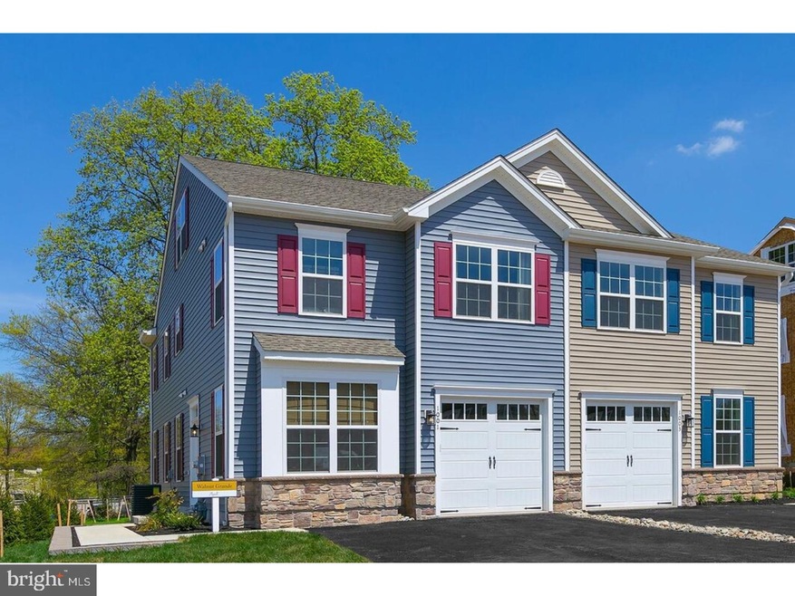 1011 Chapman Cir, Hatfield, PA 19440 - photo 1