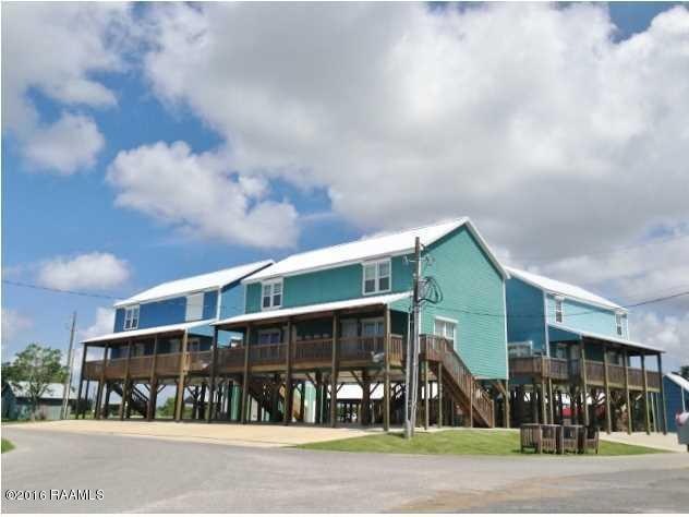 Lake Breeze Townhomes
