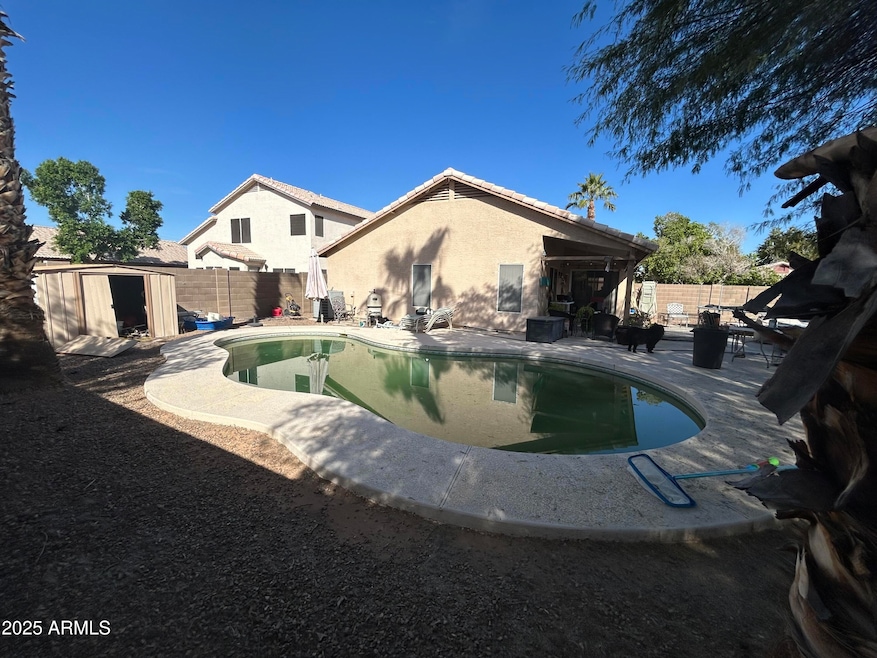 735 W Baylor Ln, Gilbert, AZ 85233 - photo 1