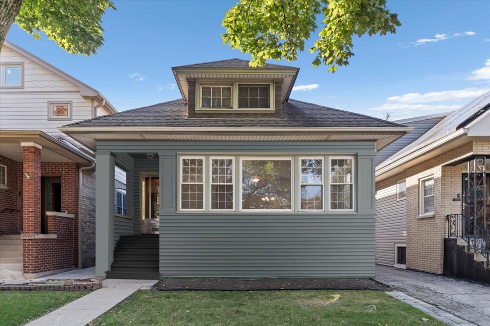 4550 N Knox Ave, Chicago, IL 60630 - photo 1