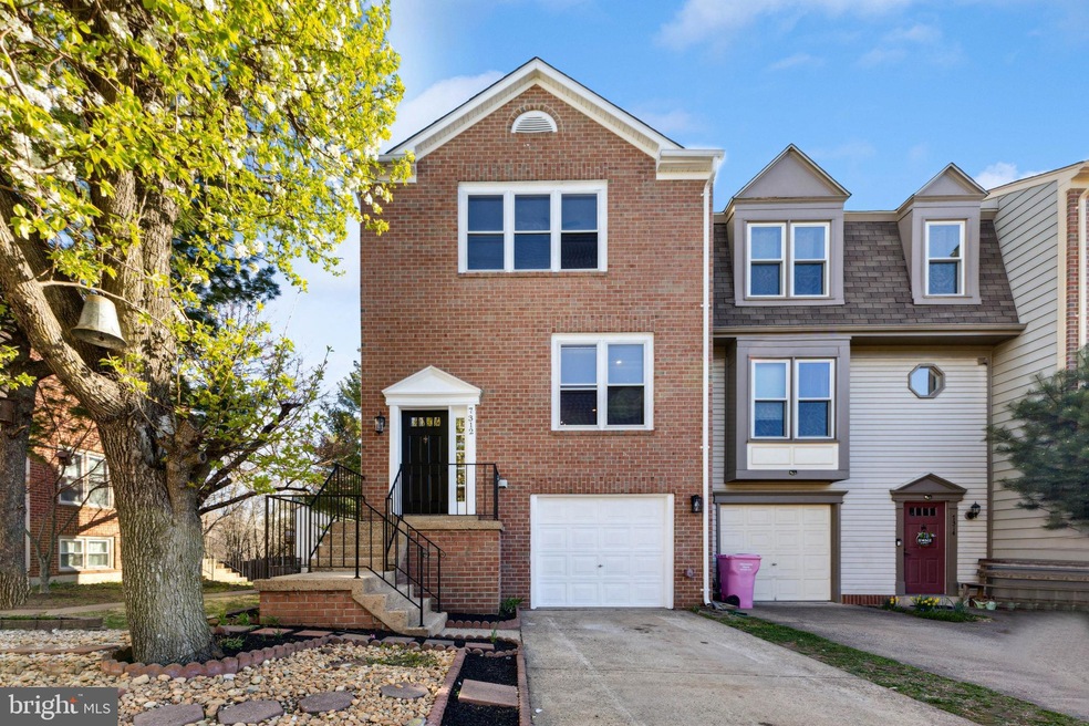 7312 Saint Johns Ct, Manassas, VA 20109 - photo 1