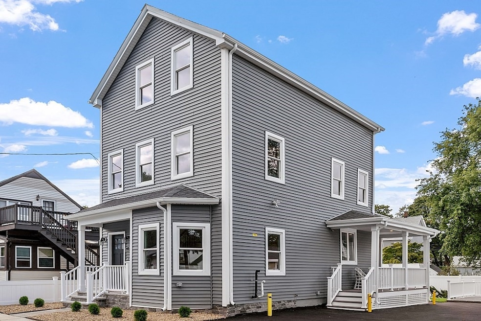 7 Munroe St, Woburn, MA 01801 - photo 1