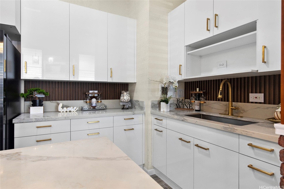 94-246 Leoku St unit G125, Waipahu, HI 96797 - photo 1