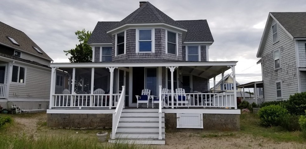 230 Bay Ave unit 1, Marshfield, MA 02050 - photo 1