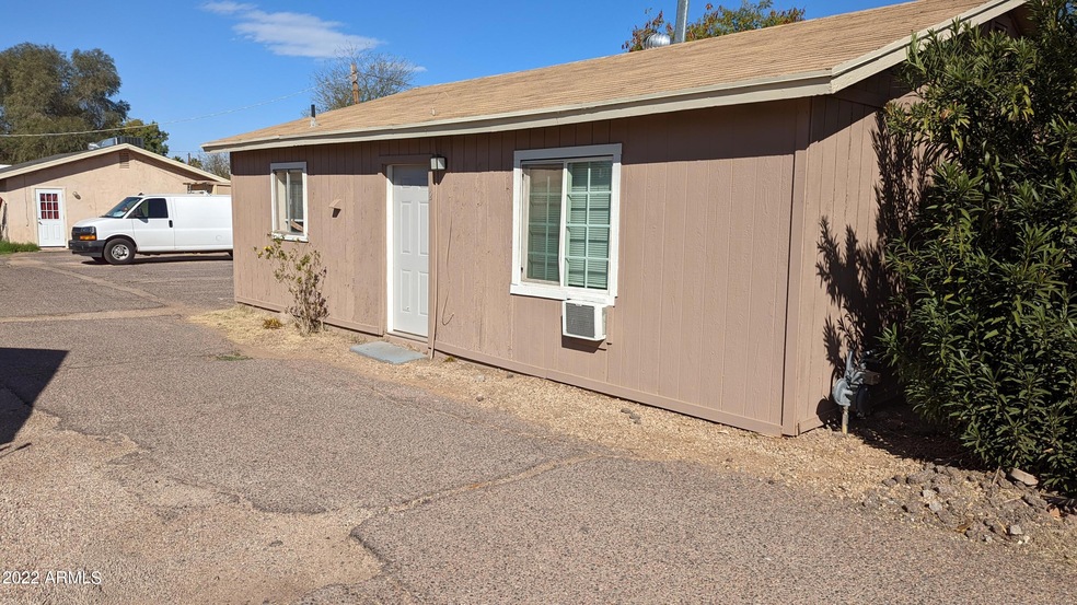 2020 N 26th Place unit 2, Phoenix, AZ 85008 - photo 1