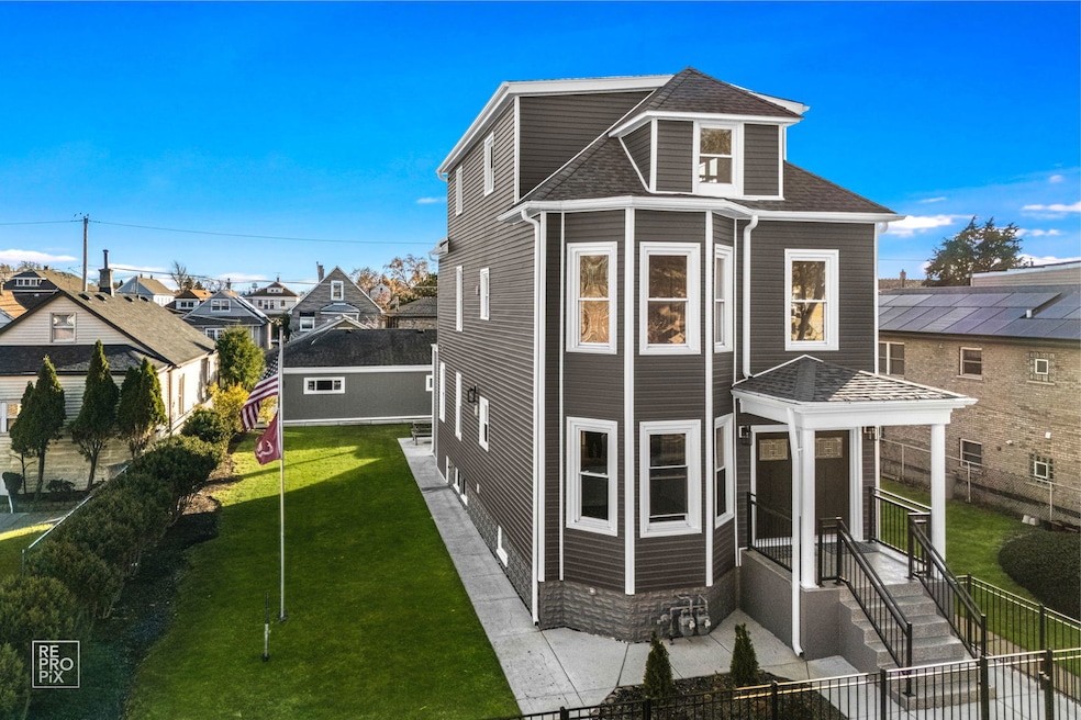 7539 W 61st St, Summit Argo, IL 60501 - photo 1