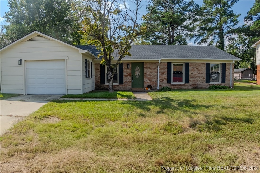 616 Glensford Dr, Fayetteville, NC 28314 - photo 1