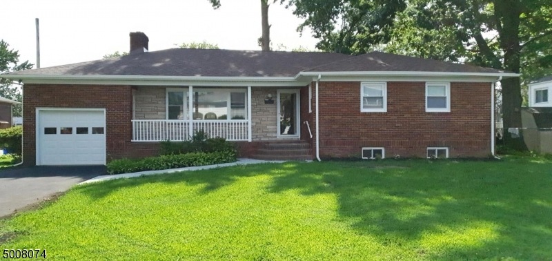 924 Frank St, Roselle, NJ 07203 - photo 1