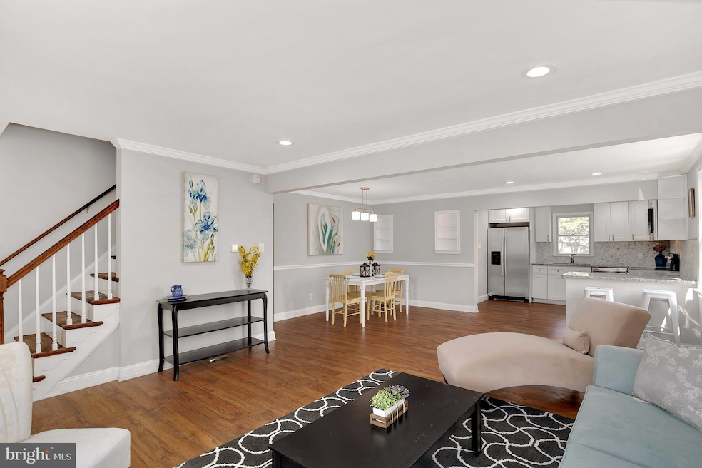 1832 White Oak Ave, Parkville, MD 21234 - photo 1