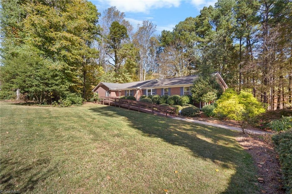 Under Contract $369,000