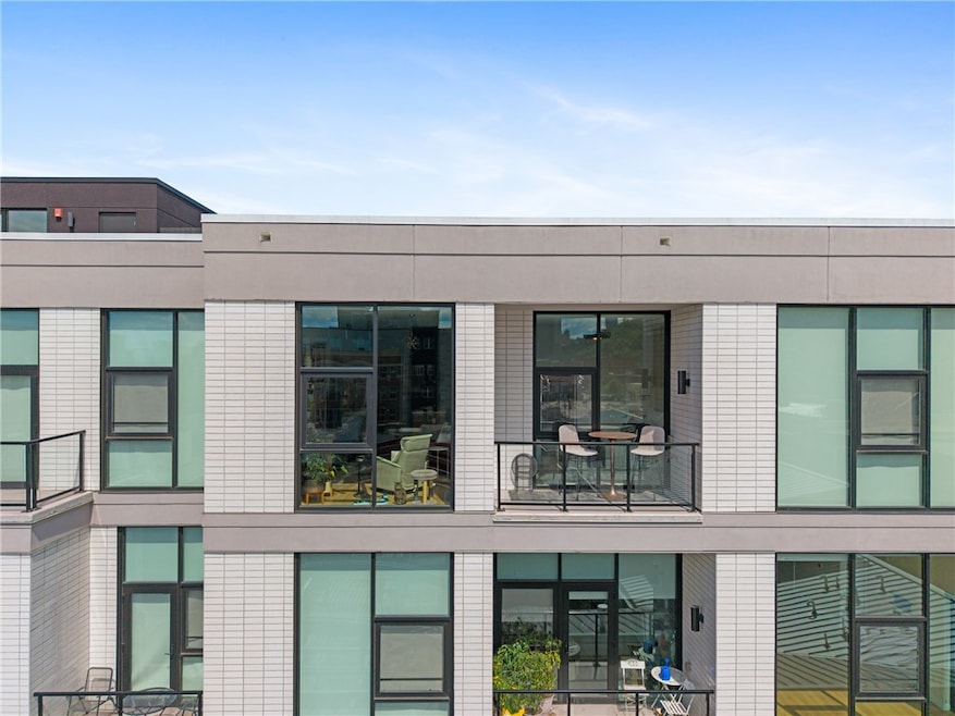 2554 Smallman St unit 504, Pittsburgh, PA 15222 - photo 1