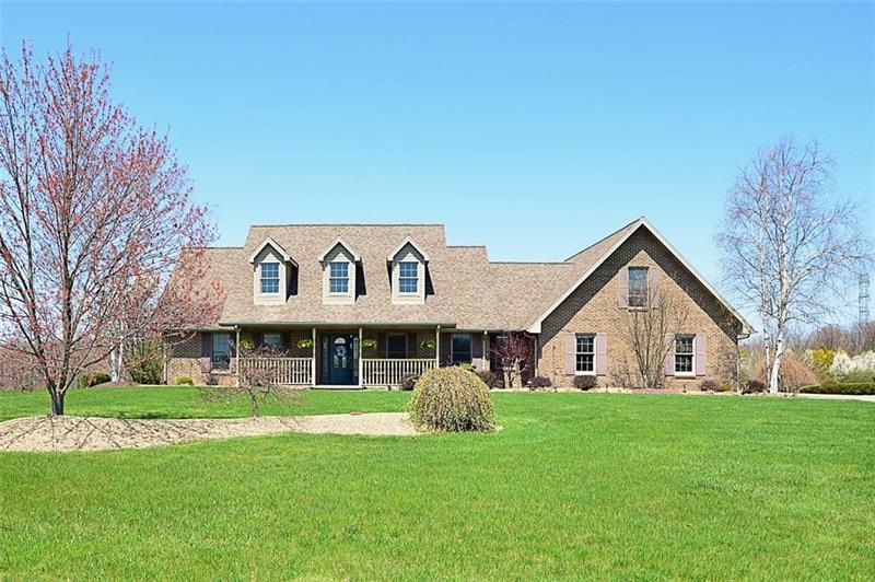 Custom-built, 1.5 story, 5 bed, 3.5 bath, 3.5 car 