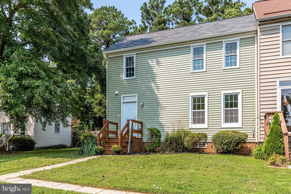 8322 Mauzy Square, Marshall, VA 20115 - photo 1