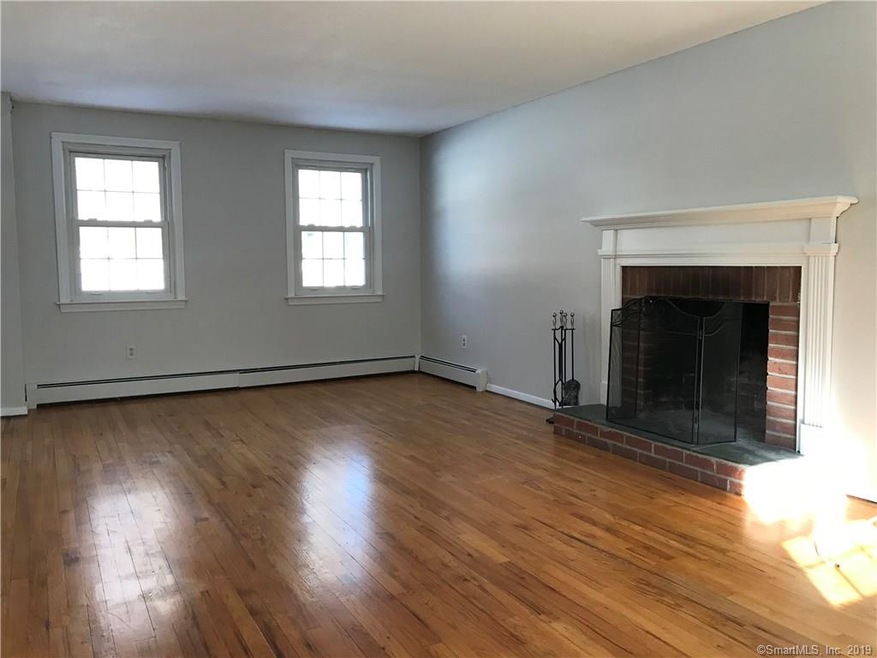 19 Bobwhite Trail, Gales Ferry, CT 06335 - photo 1