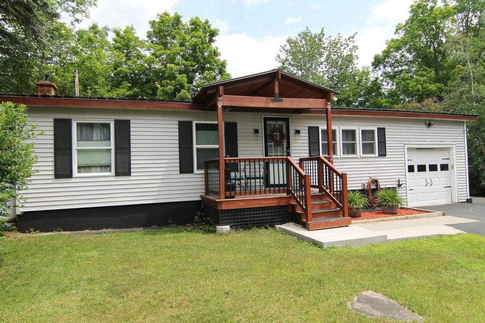 22 Franklin St, Lincoln, NH 03251 - photo 1