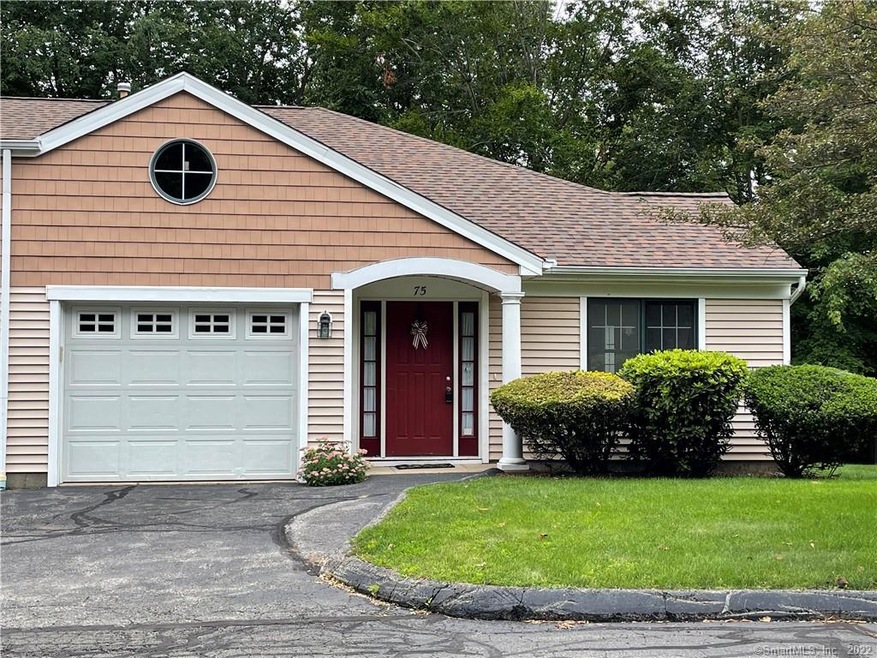 75 Red Cedar Cir, Orange, CT 06477 - photo 1