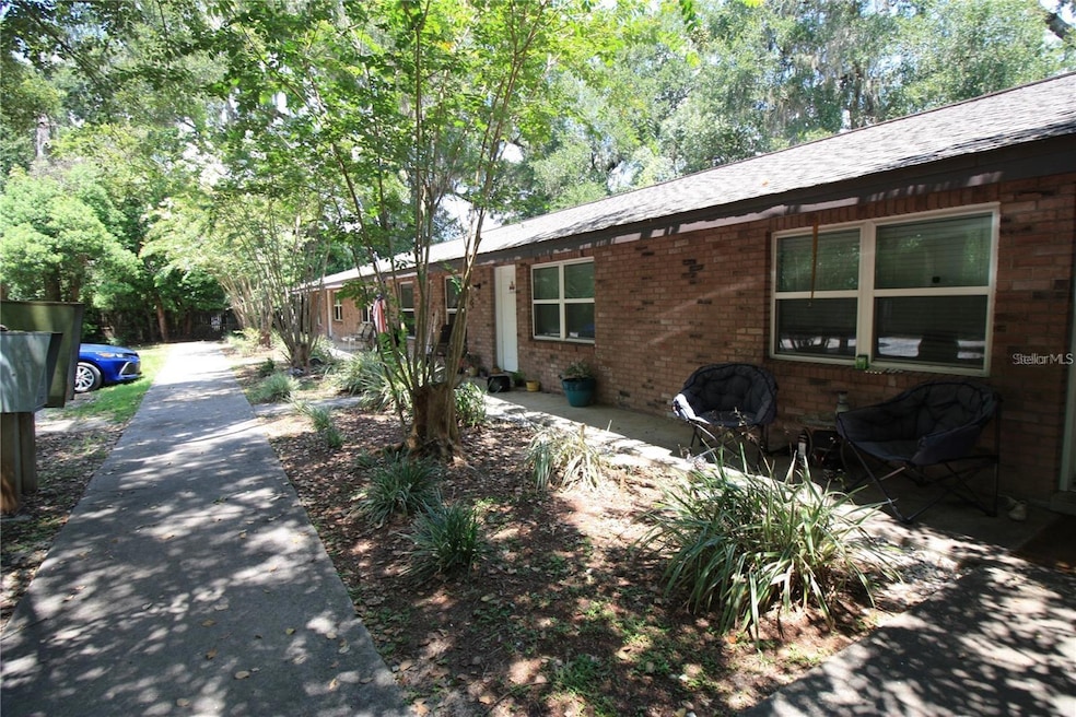 6101 SE Foss Rd unit 2, Belleview, FL 34420 - photo 1