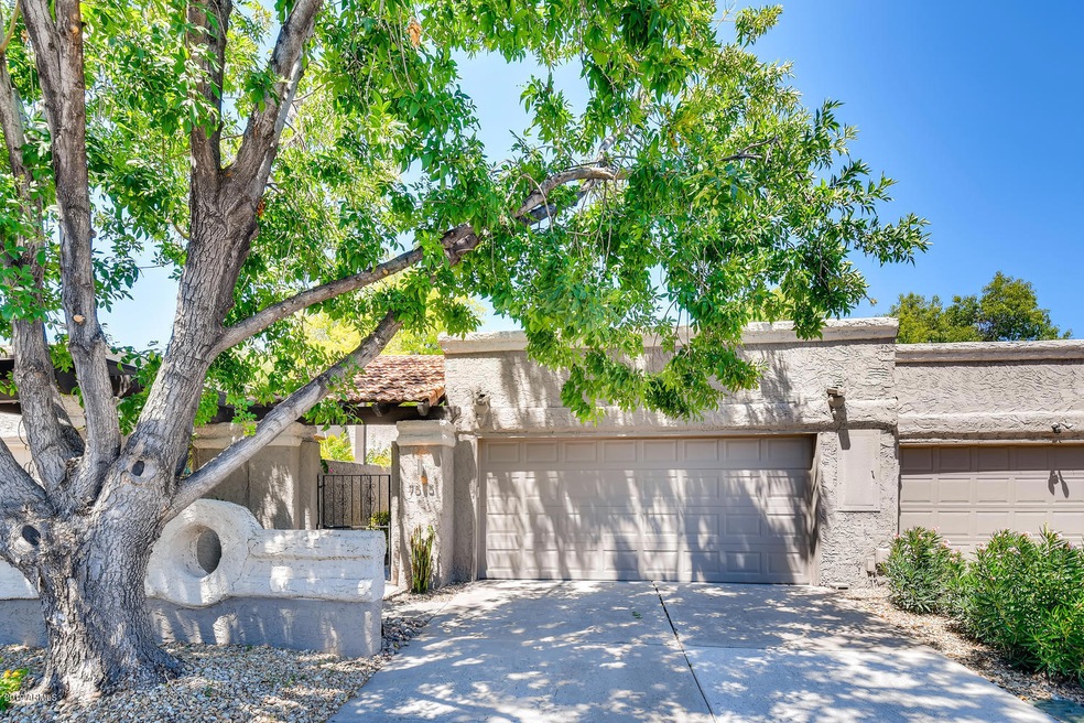7575 E Pleasant Run Scottsdale-large-002