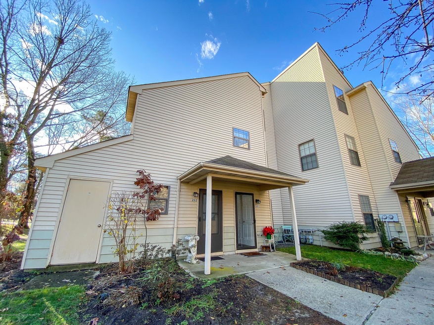 201 Pine Meadow Front View