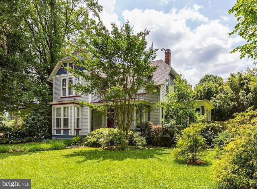 10600 Saint Paul St, Kensington, MD 20895 - photo 1